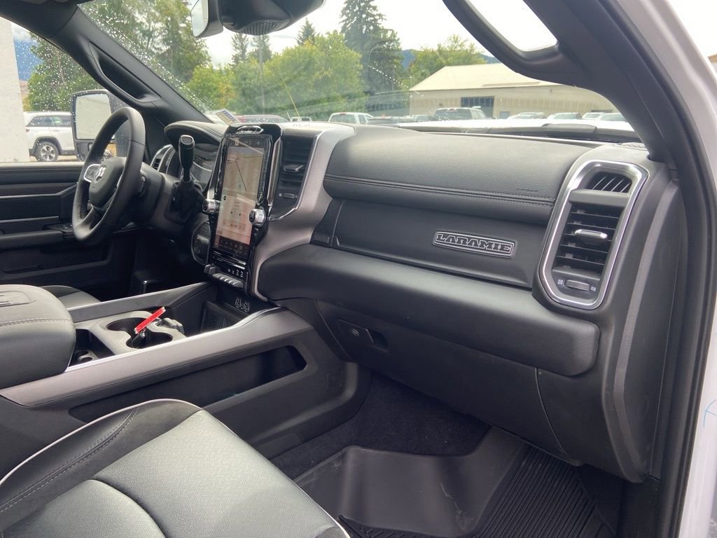 New 2025 RAM 3500 Laramie w/ Night Edition AWD/4WD image 12