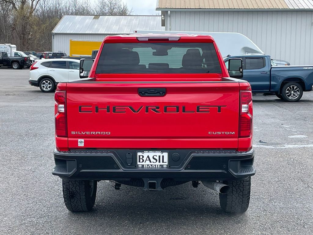 Used 2025 Chevrolet Silverado 2500 Custom w/ Custom Value Package AWD/4WD image 12