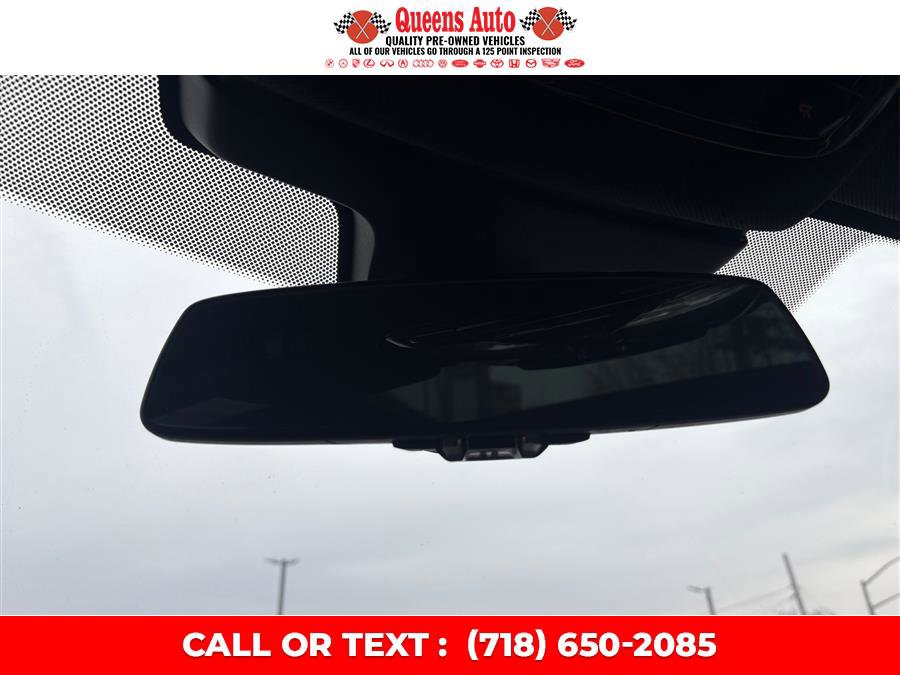 Used 2018 BMW 540i xDrive image 19