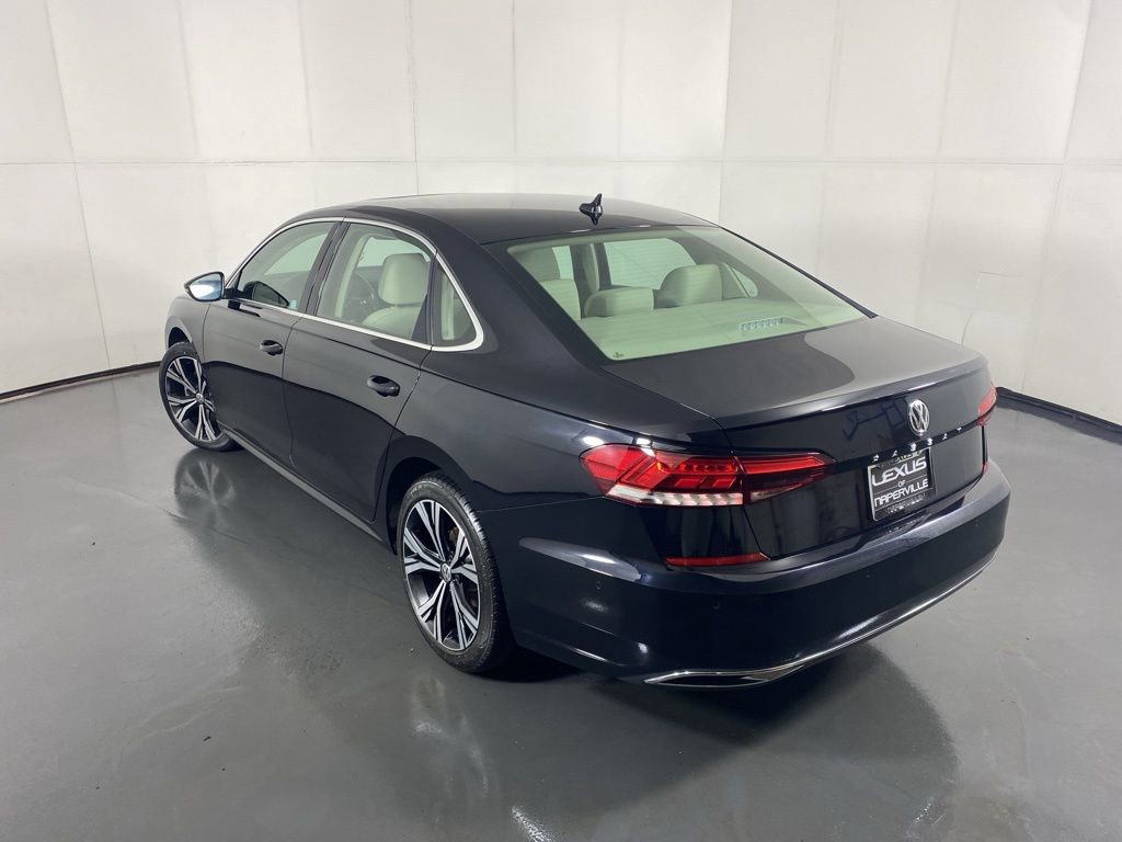 Used 2020 Volkswagen Passat 2.0T SEL image 10