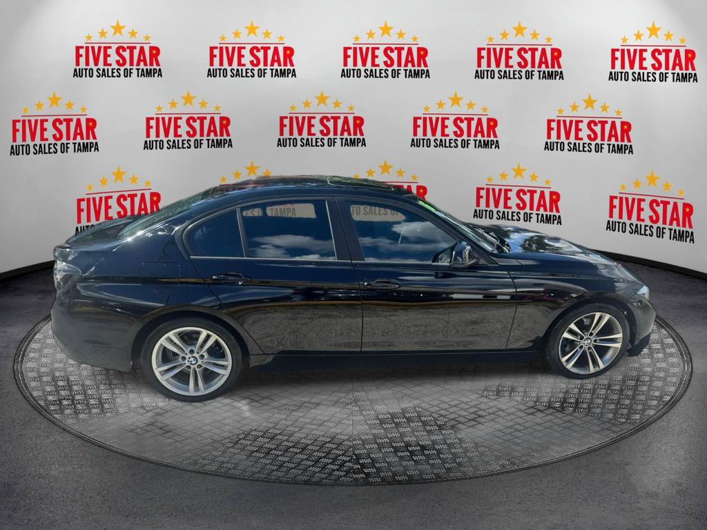 Used 2016 BMW 320i Sedan RWD image 8