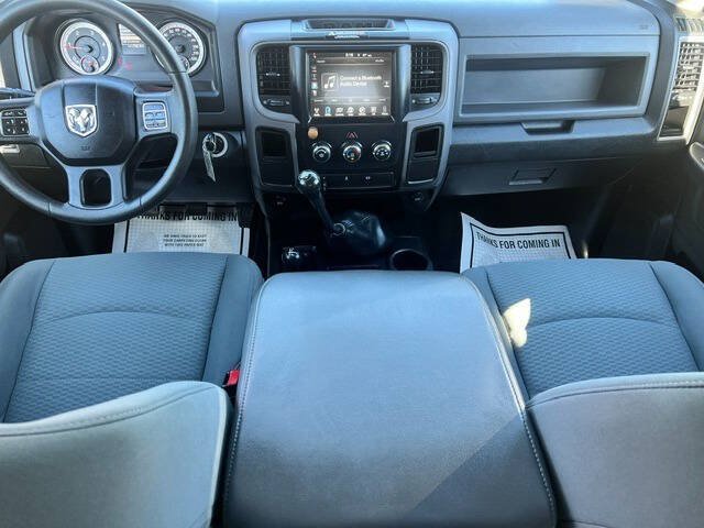 Used 2014 RAM 2500 Tradesman w/ Chrome Appearance Group AWD/4WD image 14