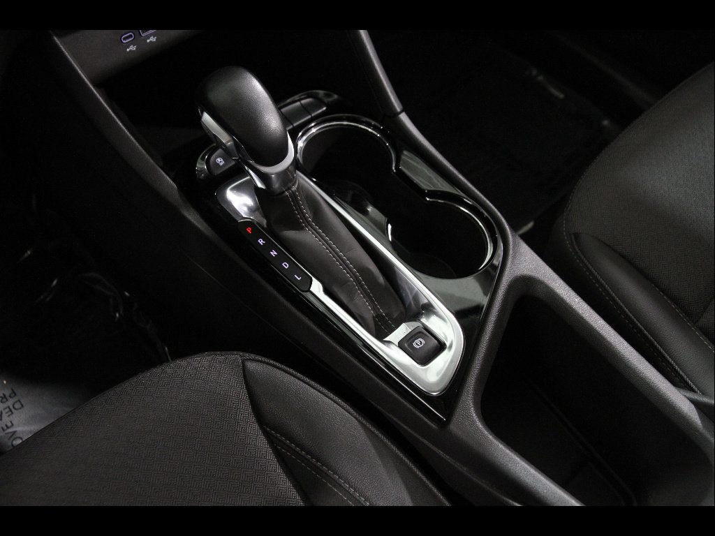 Certified 2024 Buick Encore GX Preferred FWD image 13