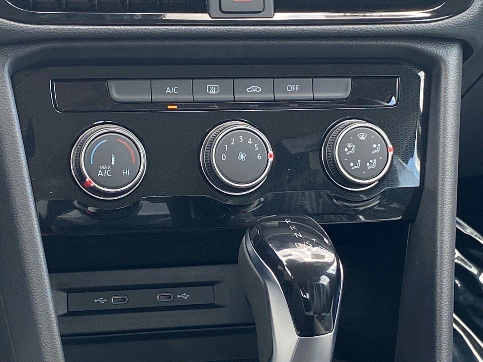 New 2026 Volkswagen Taos S FWD image 5