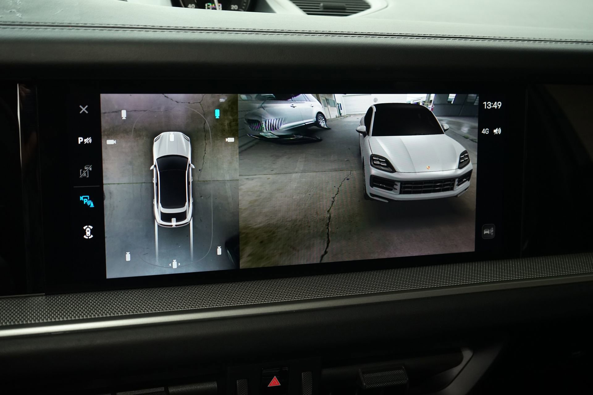Used 2024 Porsche Cayenne S image 16