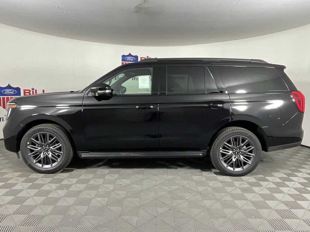 New 2026 Ford Expedition Platinum w/ Stealth Appearance Package image 6