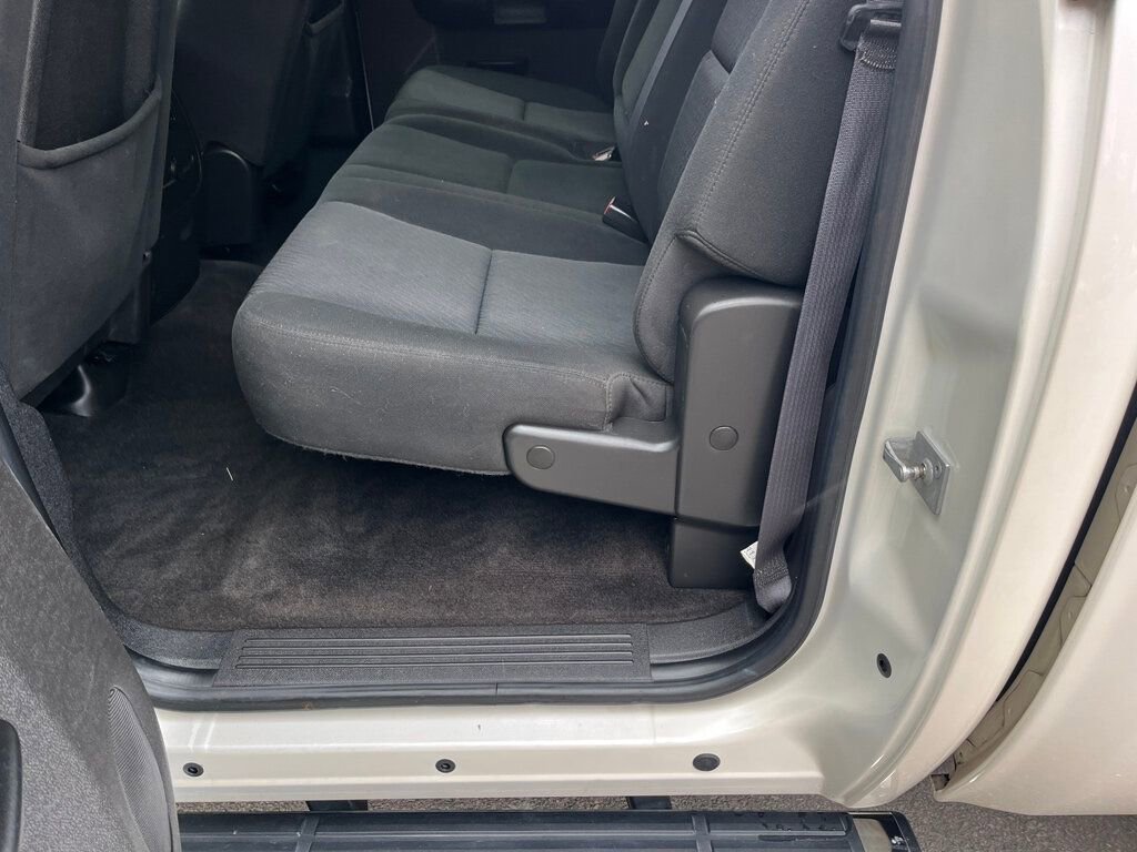 Used 2011 Chevrolet Silverado 1500 LT w/ All-Star Edition image 27