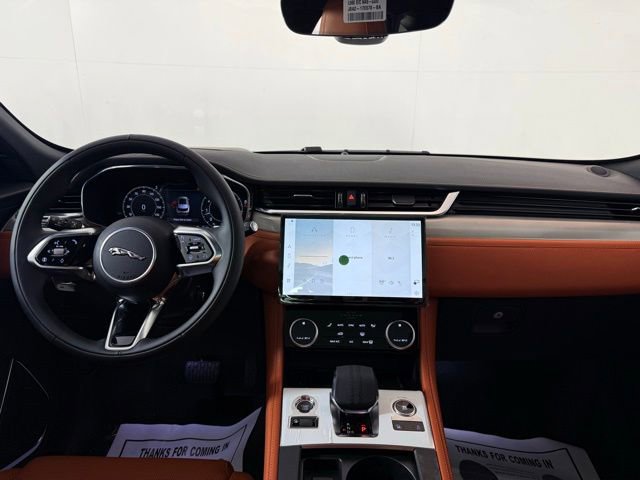 New 2026 Jaguar F-PACE R-Dynamic S image 32
