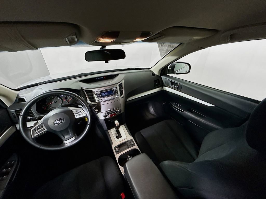 Used 2013 Subaru Outback 2.5i Premium w/ All-Weather Pkg image 21