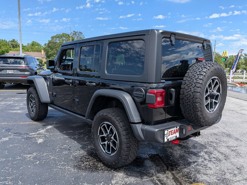 Used 2024 Jeep Wrangler Unlimited Rubicon AWD/4WD image 6