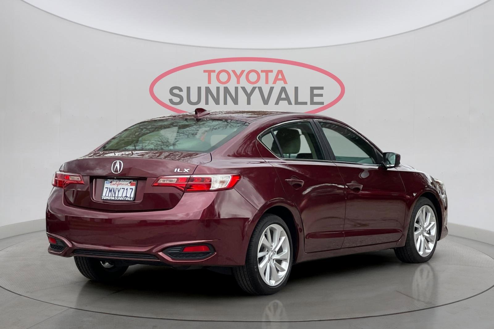 Used 2016 Acura ILX image 3