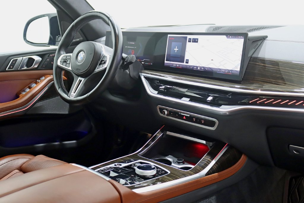 Used 2024 BMW X7 M60i w/ Executive Package AWD/4WD image 38