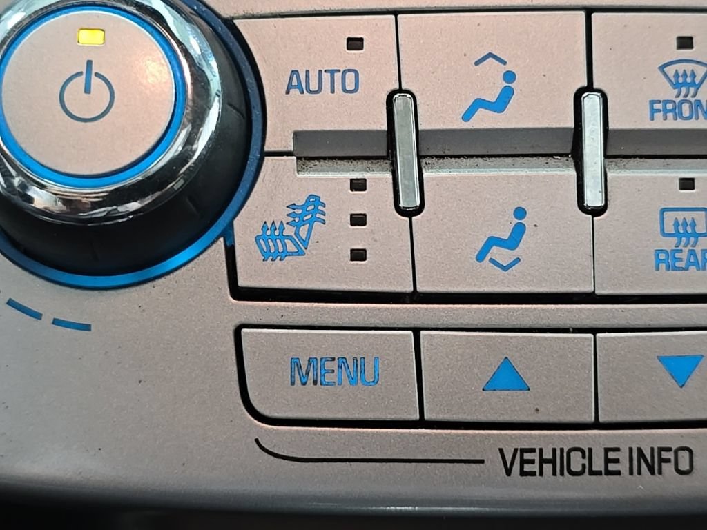 Used 2017 Chevrolet Equinox LT AWD/4WD image 27