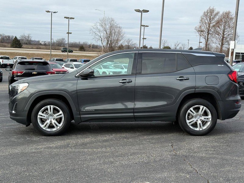 Used 2019 GMC Terrain SLE image 2
