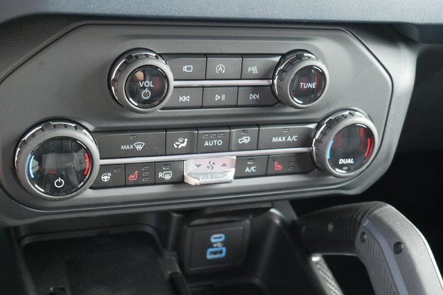 New 2025 Ford Bronco Raptor image 20