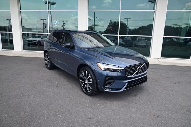 Used 2024 Volvo XC60 B5 Ultimate w/ Protection Package Premier AWD/4WD image 6