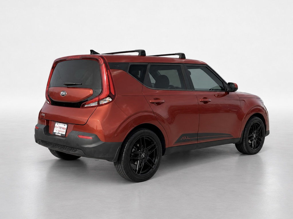 Used 2021 Kia Soul LX FWD image 5