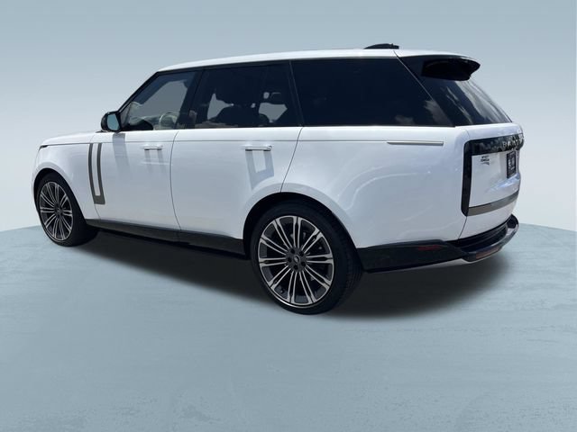 Used 2024 Land Rover Range Rover SE AWD/4WD image 8