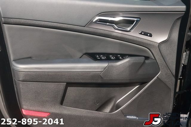 Certified 2025 Kia Sportage SX FWD image 11