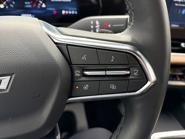 Used 2025 Chevrolet Equinox ACTIV image 14