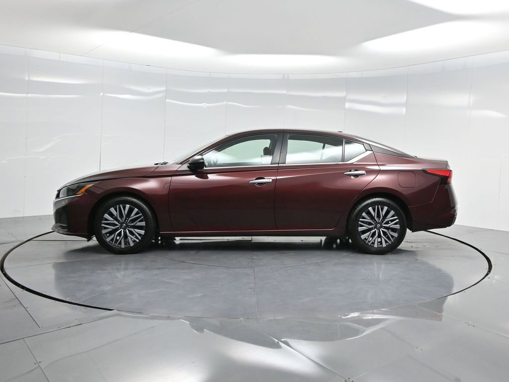 Used 2024 Nissan Altima 2.5 SV image 47
