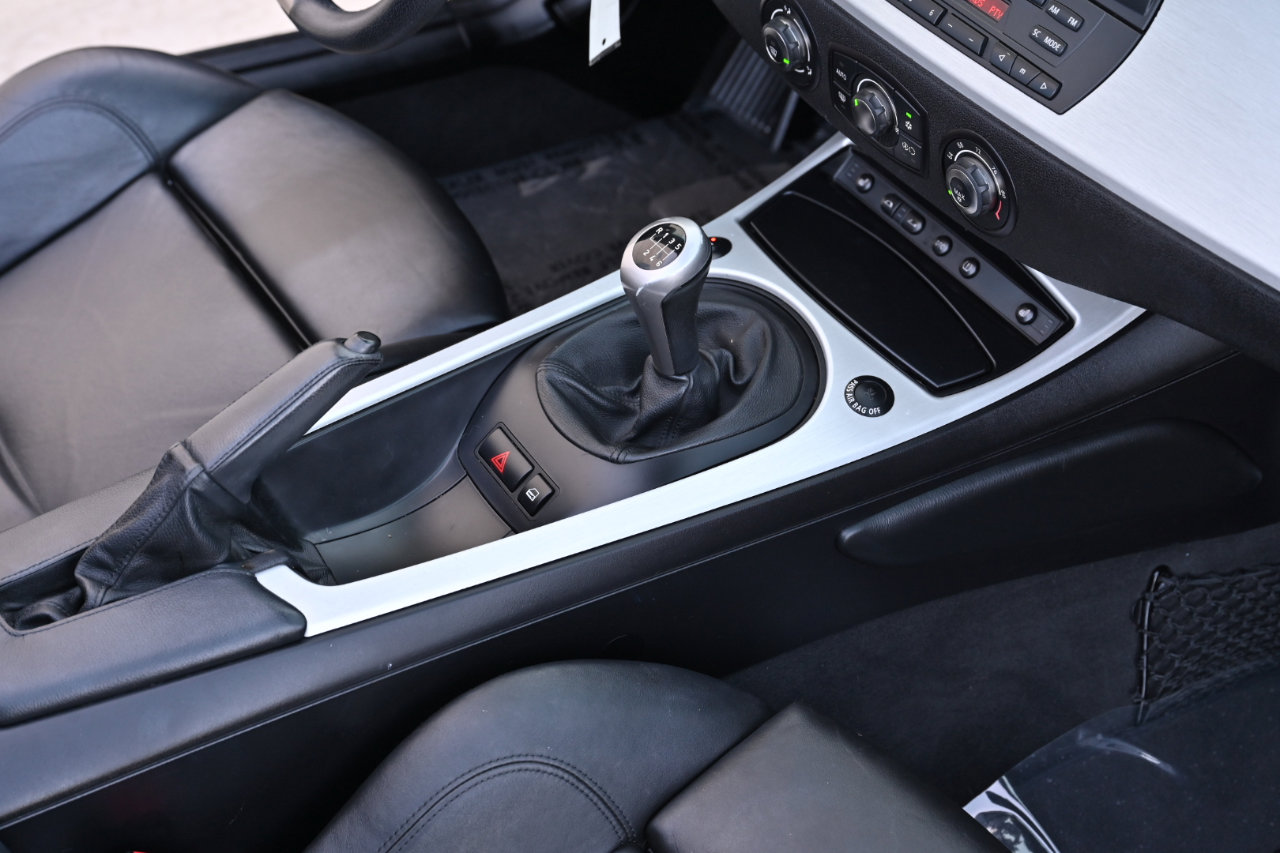 Used 2006 BMW Z4 3.0si RWD image 27
