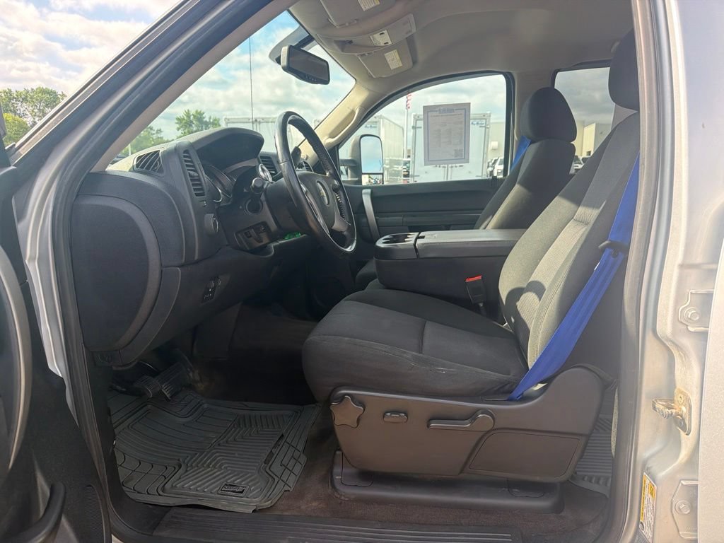Used 2014 Chevrolet Silverado 3500 LT w/ Interior Plus Package AWD/4WD image 22
