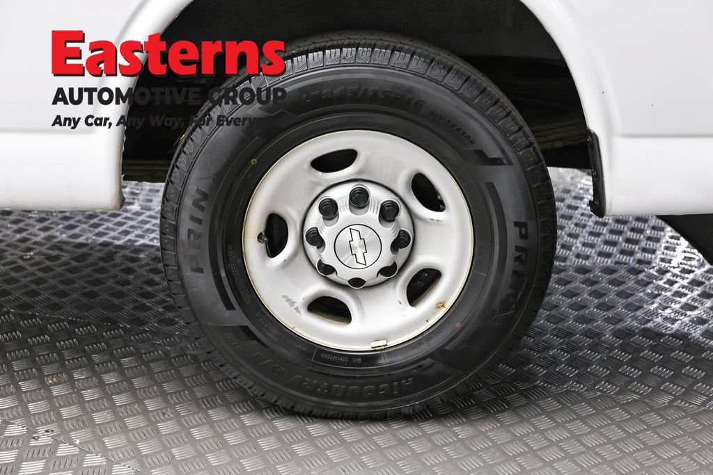 Used 2019 Chevrolet Express 2500 Extended w/ Safety Package RWD image 8