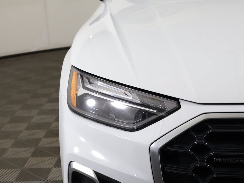 Used 2022 Audi Q5 2.0T Premium Plus w/ Premium Plus Package AWD/4WD image 14