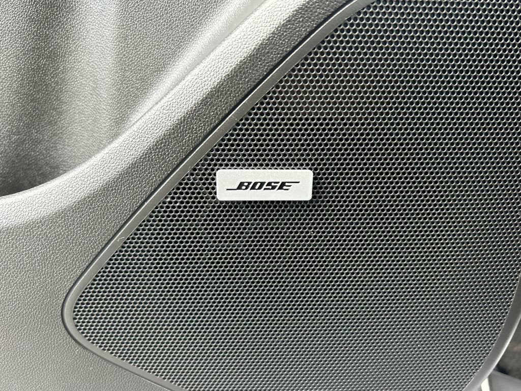 Certified 2023 Chevrolet Bolt EUV Premier w/ Sun & Sound Package image 26