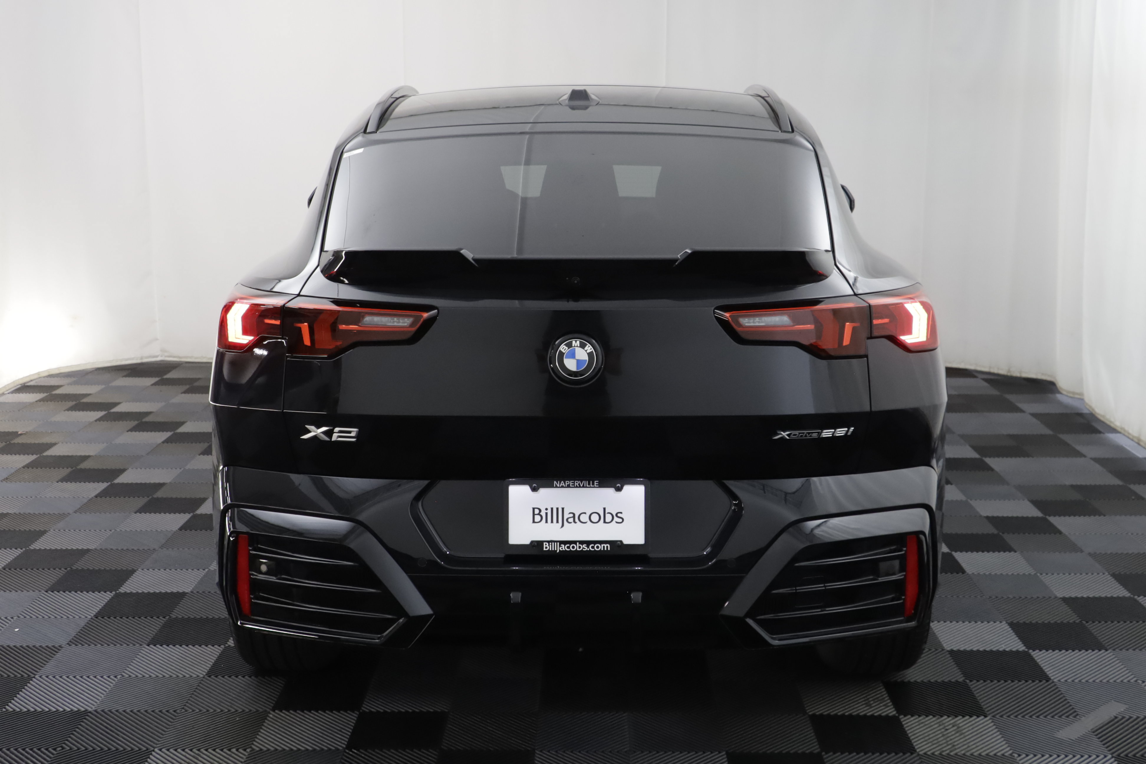 New 2027 BMW X2 xDrive28i w/ Technology Package AWD/4WD image 21