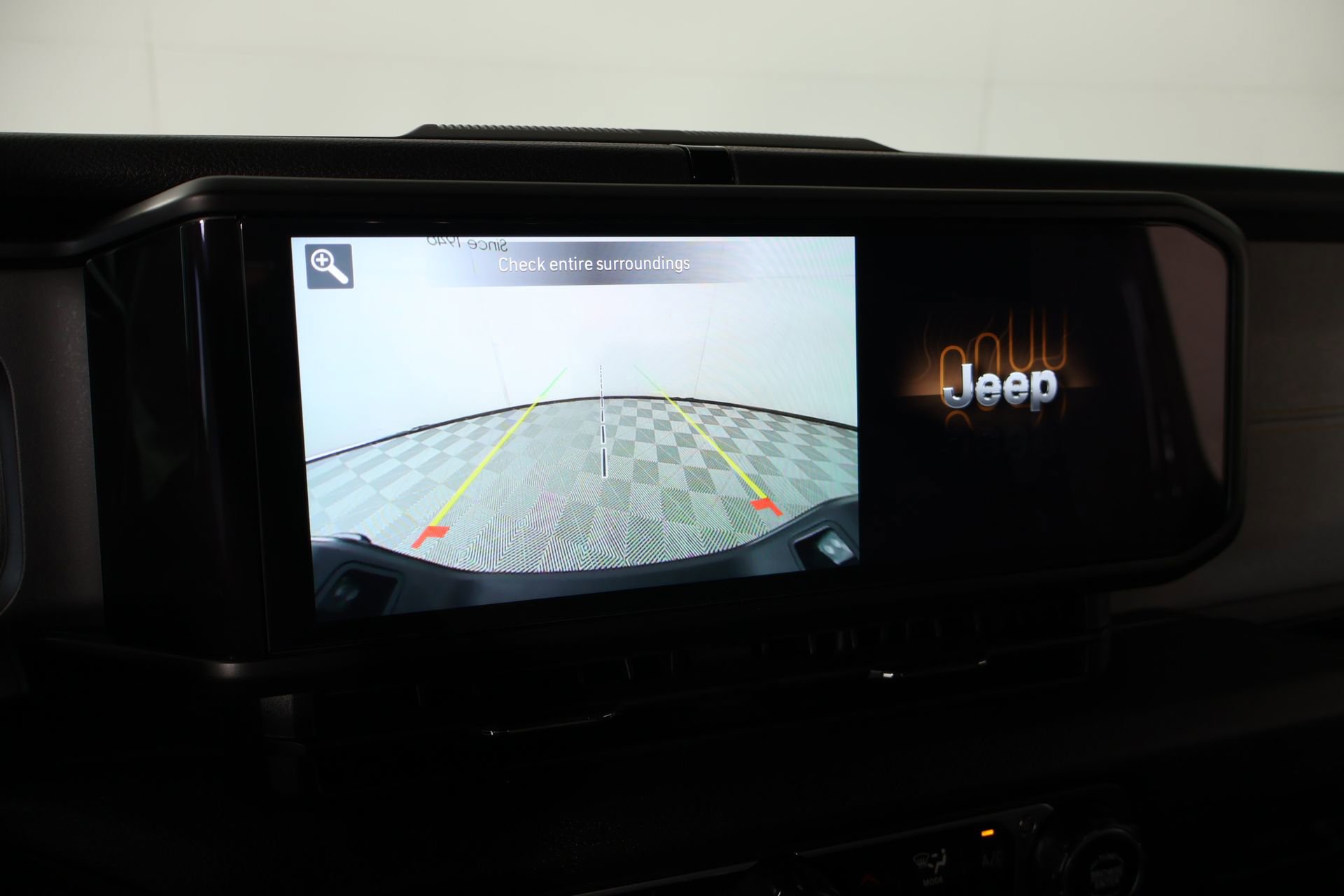 Used 2024 Jeep Gladiator Sport AWD/4WD image 6
