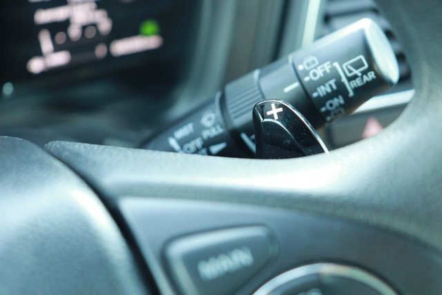 Used 2022 Honda HR-V EX image 17