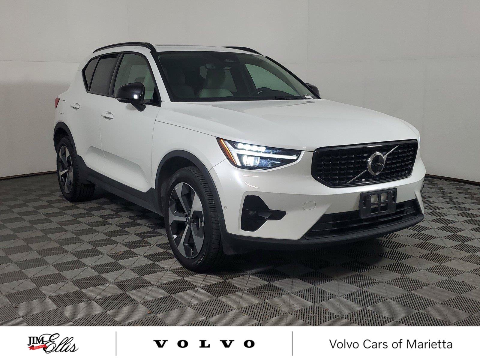 Used 2026 Volvo XC40 B5 Plus