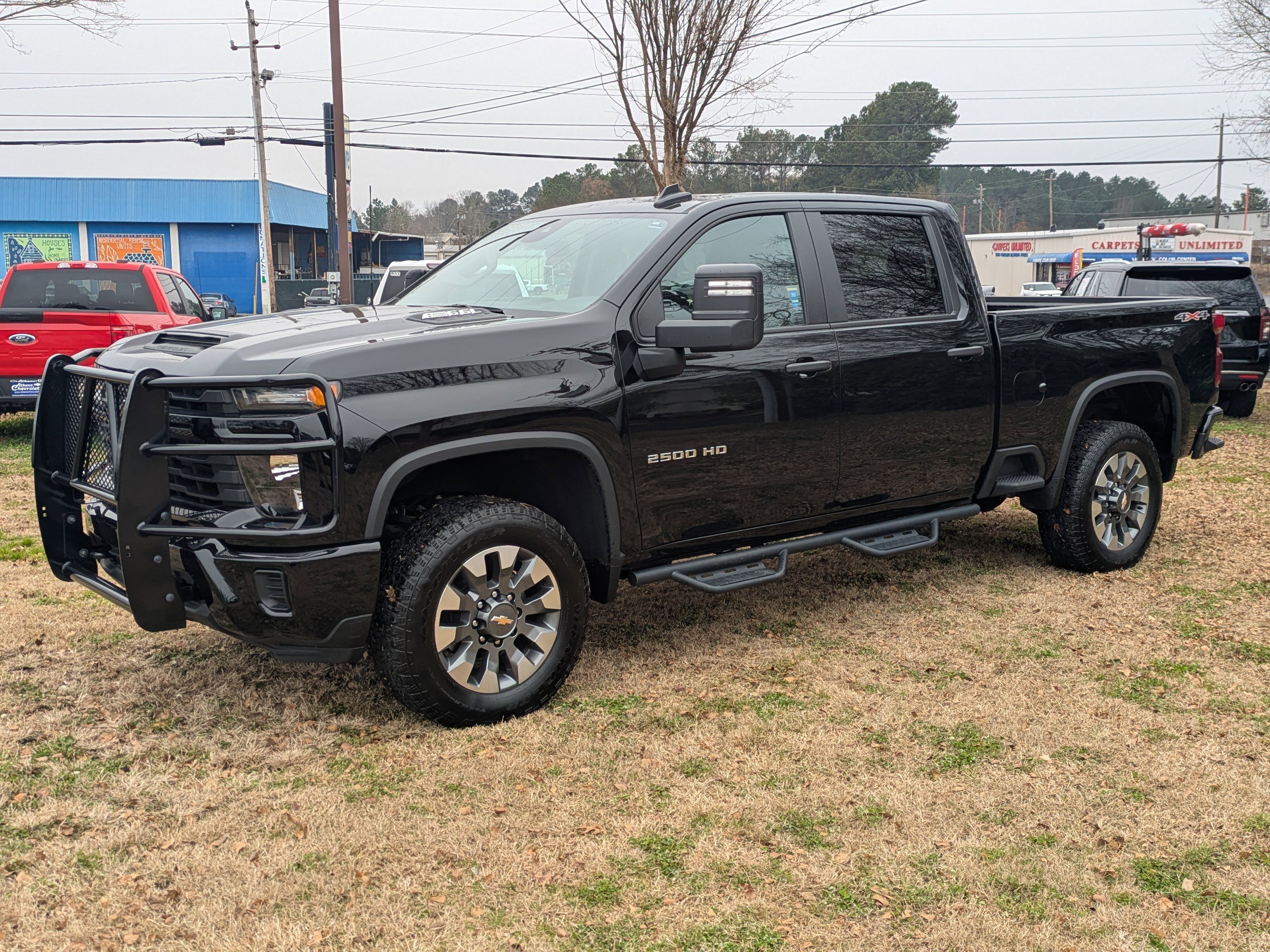 Used 2024 Chevrolet Silverado 2500 Custom image 8