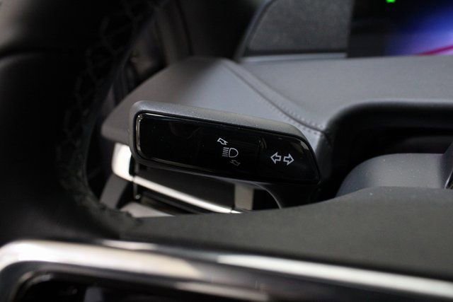 New 2026 Lincoln Navigator L Reserve w/ Jet Appearance Package image 37