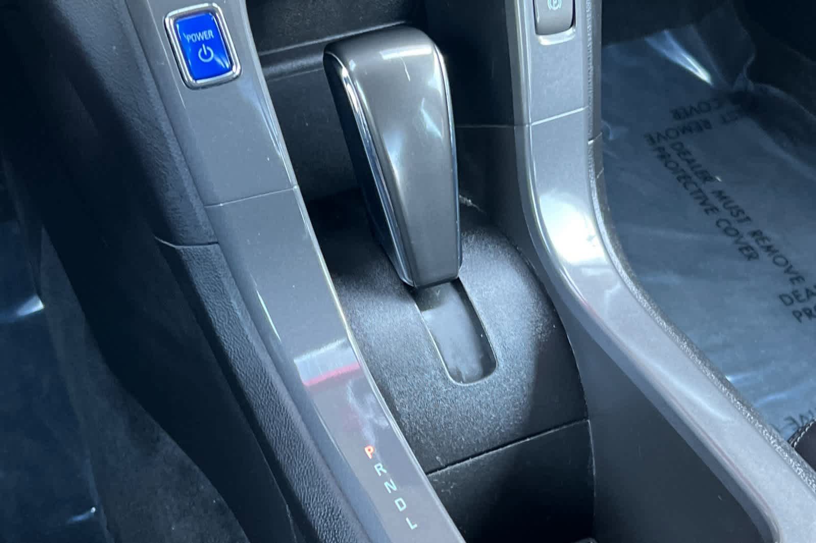 Used 2015 Chevrolet Volt Premium w/ Premium Trim Package FWD image 24