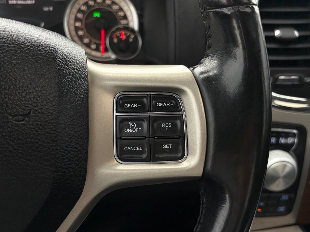 Used 2018 RAM 1500 Laramie w/ Convenience Group AWD/4WD image 37