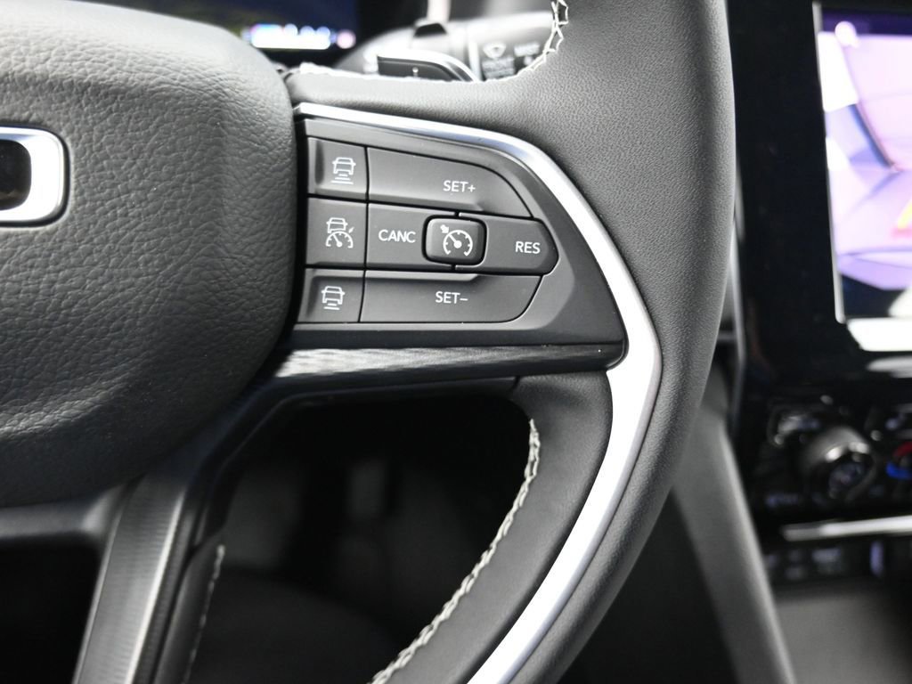 New 2025 Jeep Grand Cherokee L Laredo w/ Luxury Tech Group I image 24