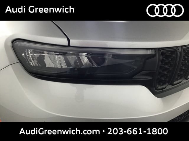 Used 2021 Jeep Grand Cherokee L Laredo AWD/4WD image 26