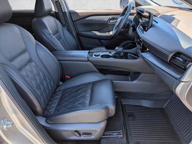 Used 2021 Nissan Rogue Platinum AWD/4WD image 24