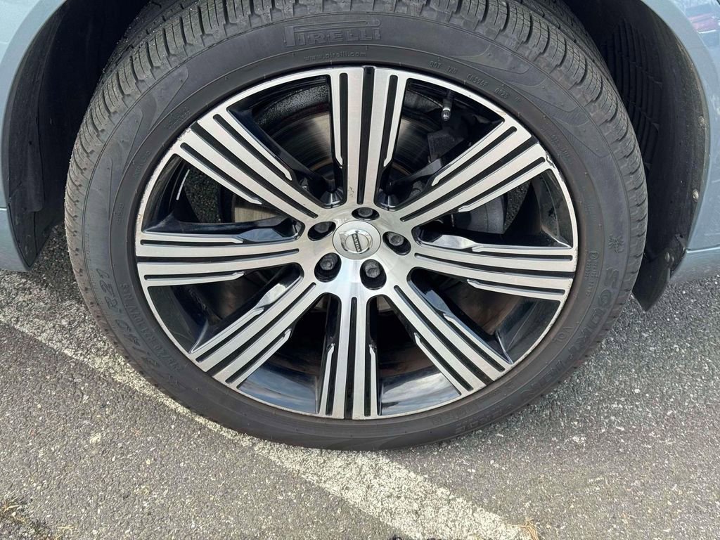 Used 2020 Volvo XC90 T6 Inscription image 9