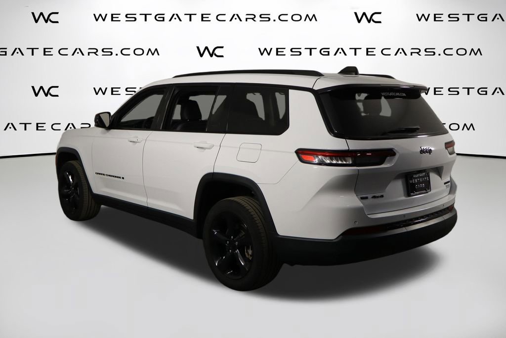 Used 2023 Jeep Grand Cherokee L Limited w/ Black Appearance Package image 54
