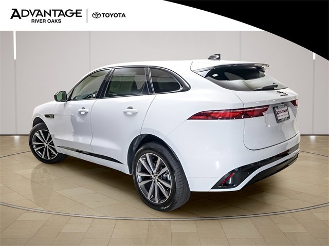 Used 2025 Jaguar F-PACE R-Dynamic S image 5