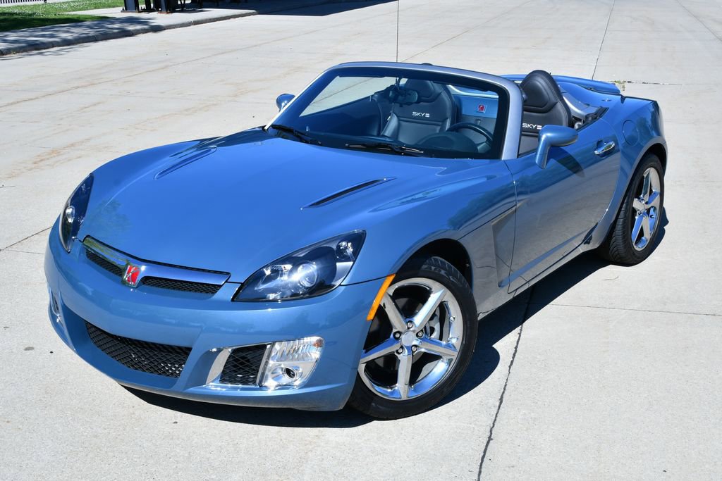 Used 2008 Saturn Sky Red Line RWD image 29