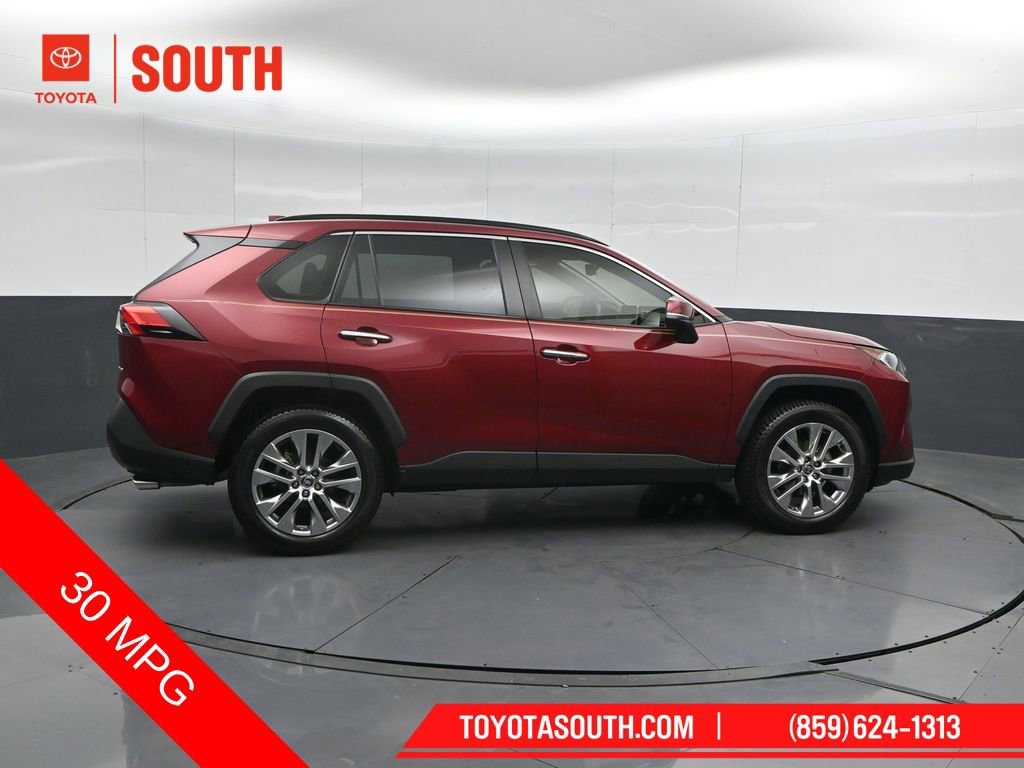 Used 2020 Toyota RAV4 Limited w/ Limited Grade Weather Package FWD image 3