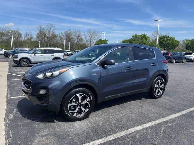 Used 2021 Kia Sportage LX image 2