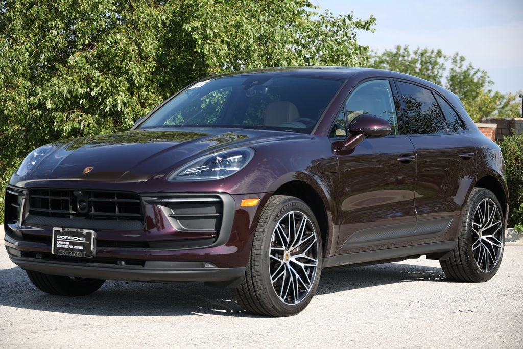 Certified 2026 Porsche Macan AWD/4WD image 24