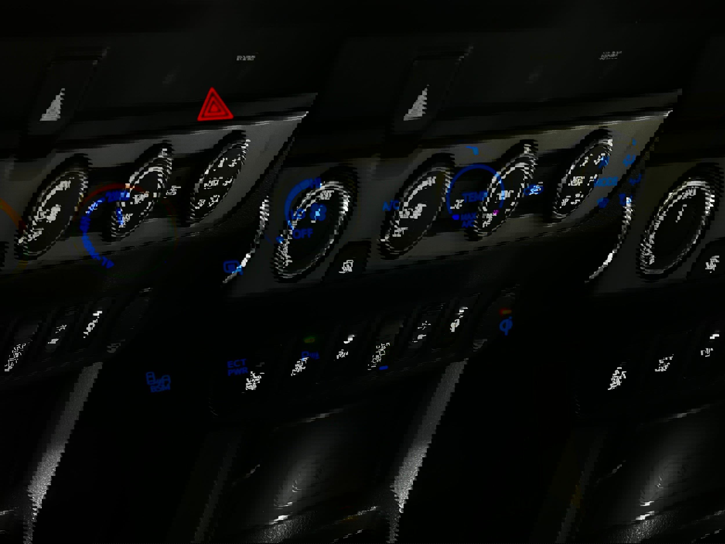 Used 2019 Toyota Tacoma TRD Sport image 9