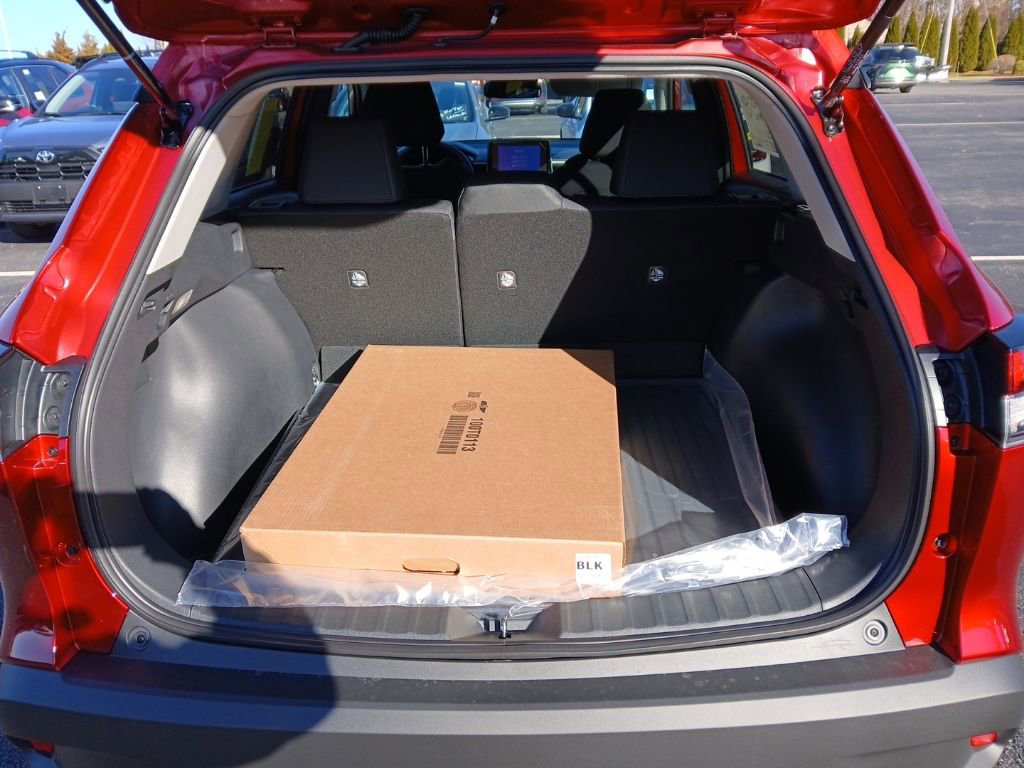 New 2026 Toyota Corolla Cross LE image 8